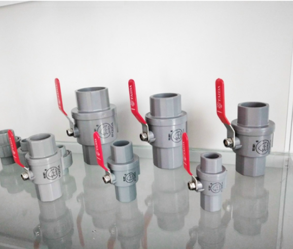 Van 49 (1"1/2) tay inox cầu xi Taida